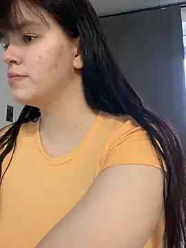 BellaNights — pussy close up fingers play + snapchat