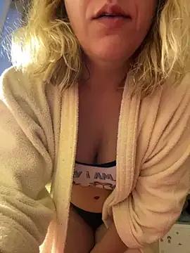 Freechat Bia_sexynovaes on StripChat