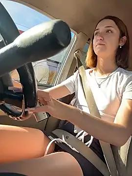 Freechat DollyTall on StripChat