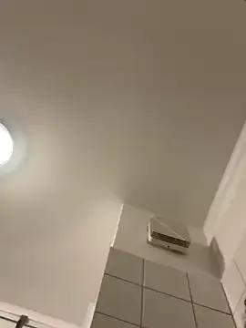 DreamThickCouple on StripChat