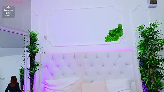 ElisaCharm — Private on StripChat