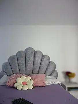 emma-conti2 on StripChat 