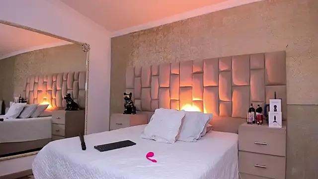 EmmaTorres_ on StripChat 