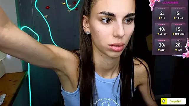 EmmyGreans on StripChat 