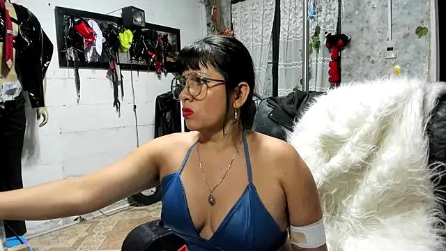 Freechat Erlinda-engel on StripChat