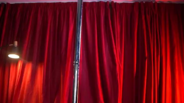 StripChat Evelyn_Evyyy is Freechat Evelyn_Evyyy — Sloppy blowjob