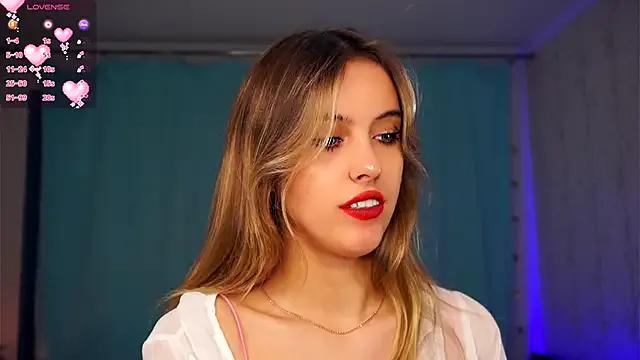 StripChat FannyHewson is Freechat FannyHewson — sexy sucking my fingers