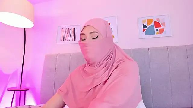 fatiima_ — Ass + oil + bounce + spanks