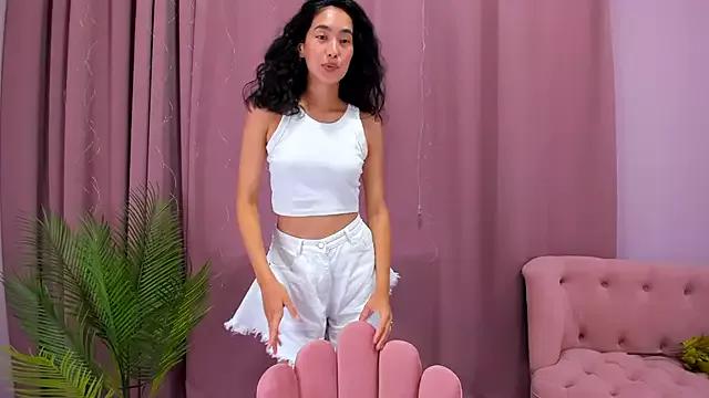 Private FlirtyAura on StripChat