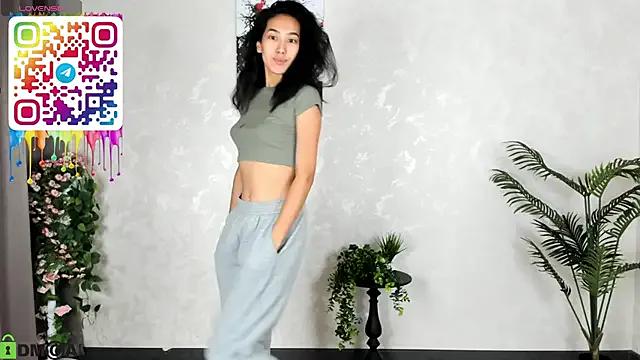 Private FlirtyAura on StripChat