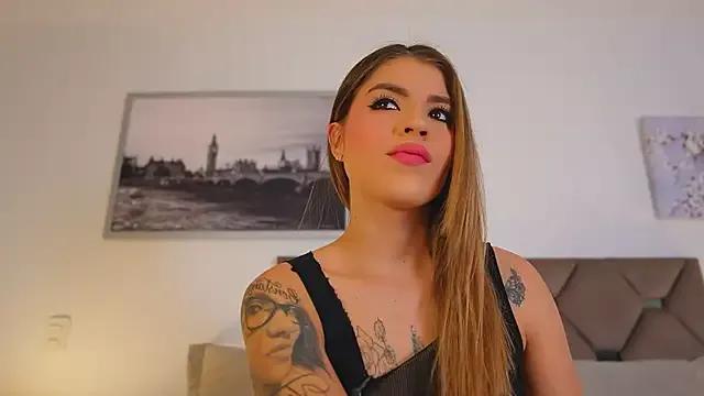 Gabbysantos_ on StripChat 