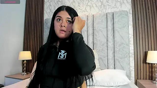 Freechat goddessfeetxx on StripChat