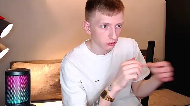 Freechat juliaanddima on StripChat