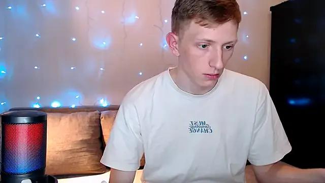 Freechat juliaanddima on StripChat