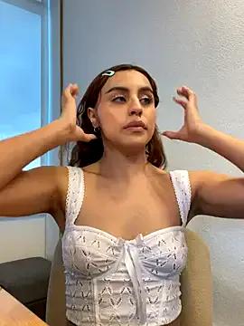 Katee_Jones on StripChat