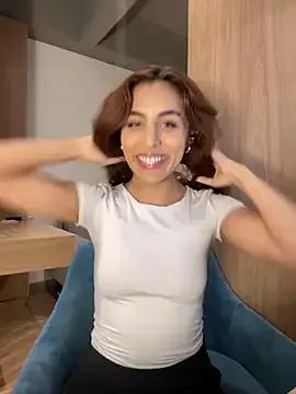 Katee_Jones on StripChat