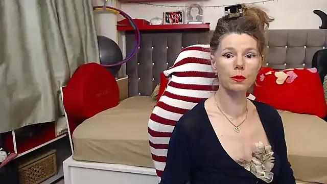 kellyterapy on StripChat 