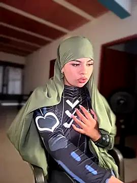 lalilamassu1 on StripChat 