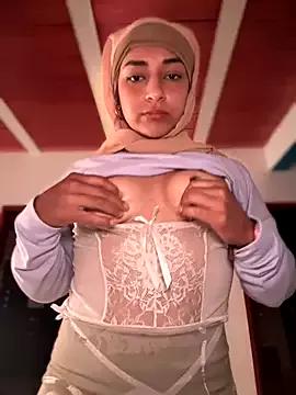 lalilamassu1 on StripChat 