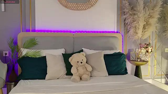 StripChat LanaElise is Freechat LanaElise — cream show