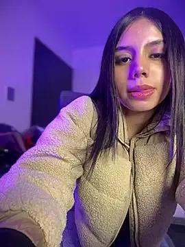 StripChat Laura-Khalifa is Freechat Laura-Khalifa — FLASH ASS + DANCE