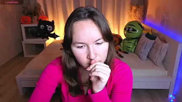 Little_doll_meow on StripChat 