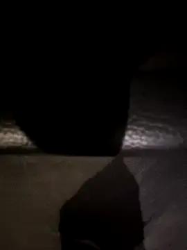 LoLa-69-X — 4 doigt dans la chatte