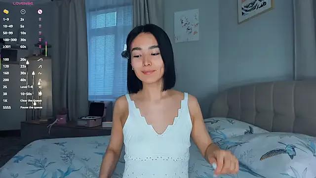 Lova_Rane — bite my lip <3