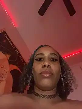 Freechat loveluna8 on StripChat