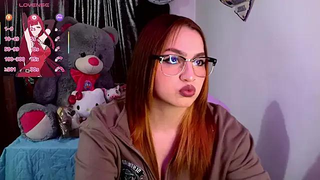 Freechat lucycherry__ on StripChat
