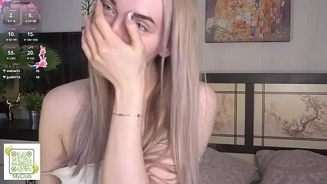 Freechat MaeEversley on StripChat