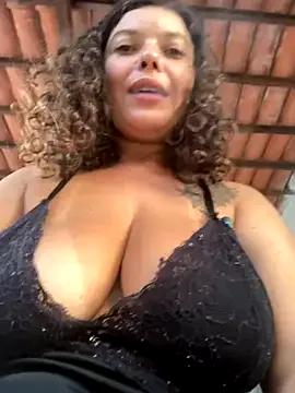 Mari_valda2 — xixi no quintal