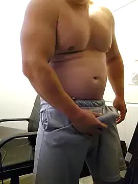 massivemax on StripChat 