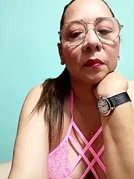 StripChat MATTHEW_MRANDA is Group MATTHEW_MRANDA — Bailar totalmente desnuda