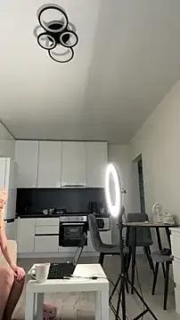 StripChat Mia_Roxie is Private Mia_Roxie — Sexy strip and fuck my tight pussy