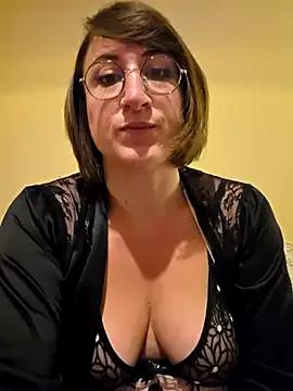 minierose on StripChat 