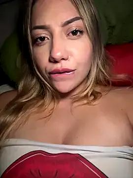 StripChat MissCat_ is Freechat MissCat_ — Show pussy