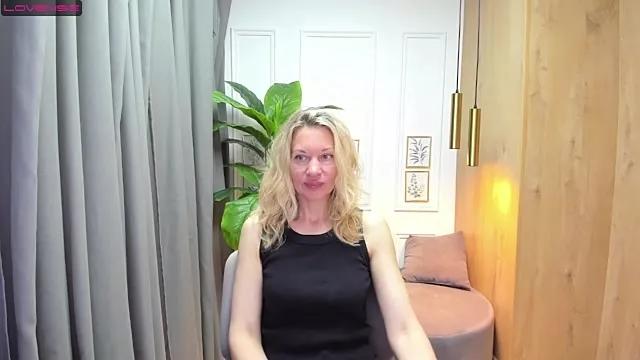 NancyGrace on StripChat 