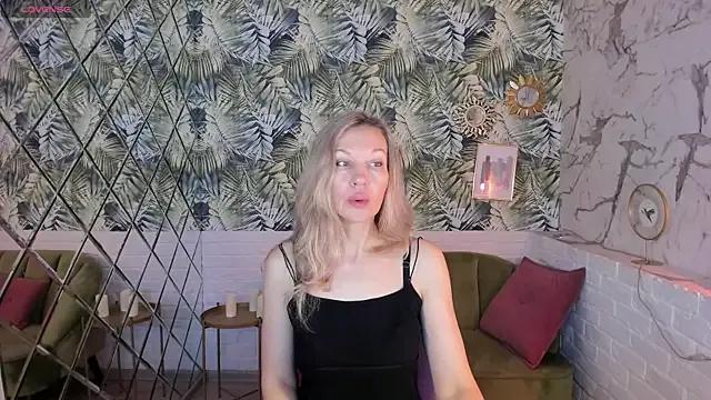 NancyGrace on StripChat 