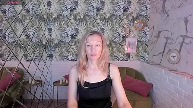 NancyGrace on StripChat 