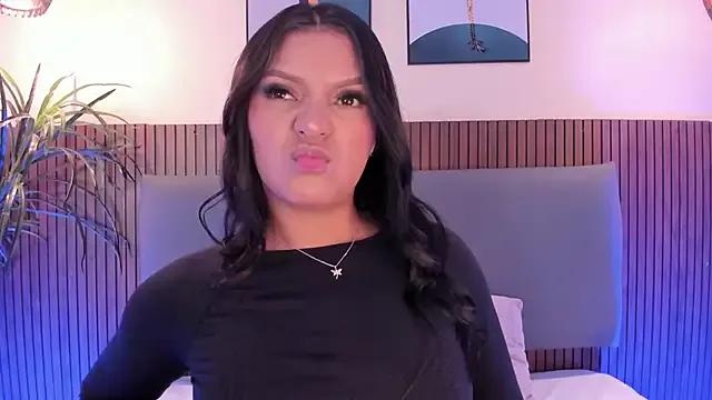 NicolleeEvanss — Fingering juicy pussy & taste my fingers