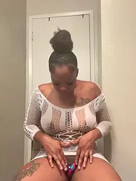 StripChat ObsessedWLyla is Freechat ObsessedWLyla — Make this pussy water