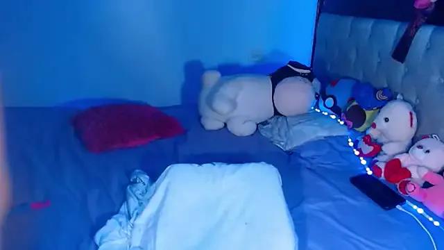 Pamelanicole — fuck me and fuck me in public