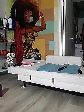 Queenanitadix — 3 Min  Anal with  10.3In BWC