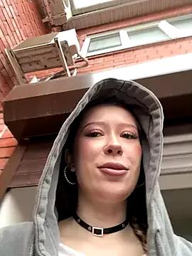 Freechat RollDolls on StripChat