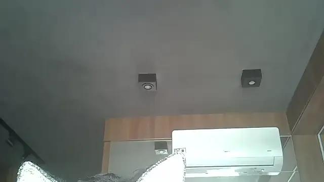 SkinnyKitten — show bellymostrar barriga