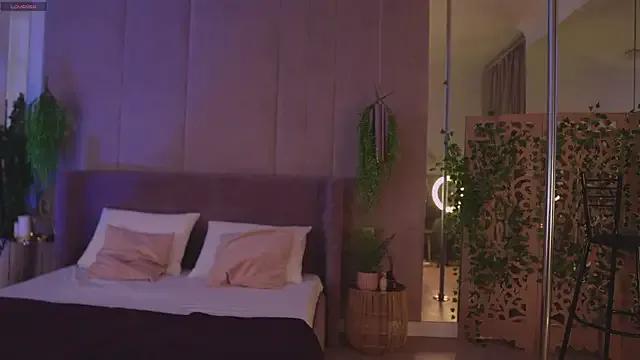 StripChat Smiley_Mia is Freechat Smiley_Mia — Freechat on StripChat