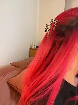 SweetSolez on StripChat 