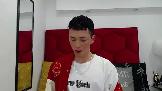 Freechat Tayzon_Foxxx on StripChat