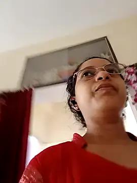 Group thanusi_2 on StripChat